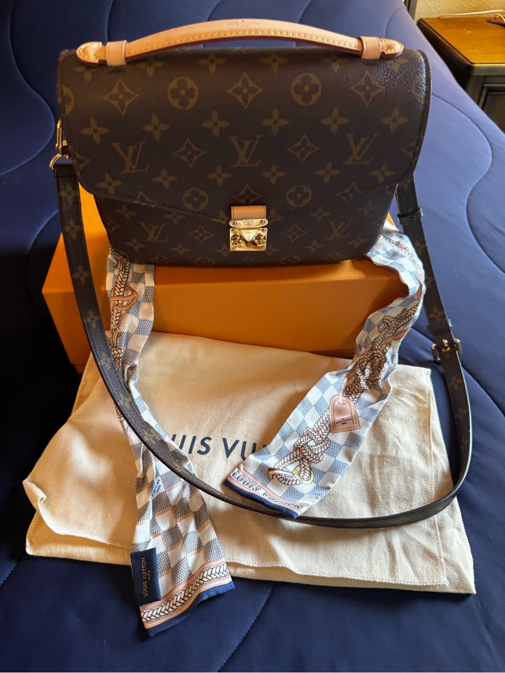 Louis Vuitton Brown Monogram Pochette Metis Shoulder Bag - Picture 12 of 15